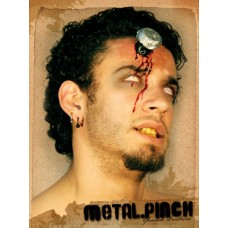 Prosthetic Wound Metal Pinch in Head